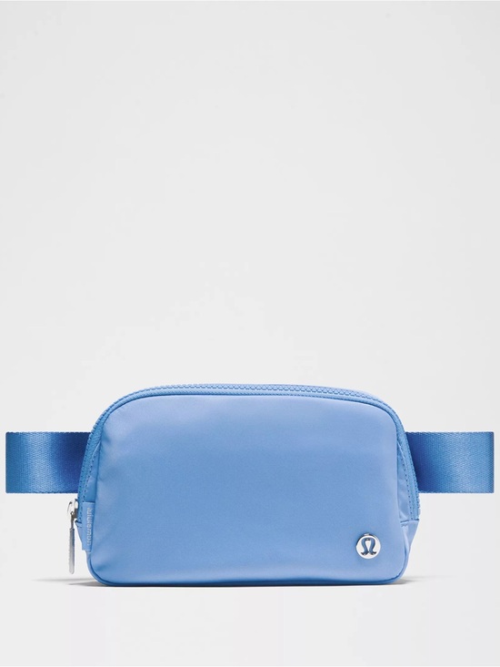 lululemon athletica Handbags - Lululemon Everywhere Belt Bag